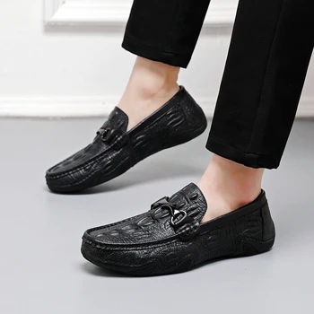 2022 Луксозни класически мъжки обувки Пешеходни мокасини Естествена кожа Удобни мъжки мокасини Меки ежедневни обувки Високо качество