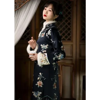 2023 Зимна имитация Китайска династия Цин Антични дрехи Ruyi ревера Древен термично подплатен памук Подобрени Cheongsam рокли