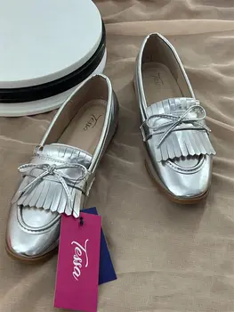 Square Toe Silver Дамски мокасини обувки плитки елегантни жени обувки с токчета лък пискюл Мери Джейн Casaul дамски обувки на оферта