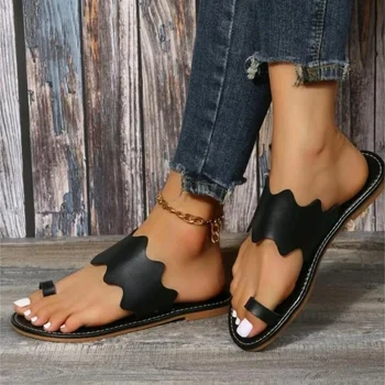 Дамски леки сандали Toe Loop летни нови плюс размер женски обувки клип пръсти леки отворени пръсти чехли дамски джапанки