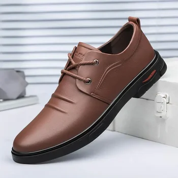 Кожени обувки Мъжки естествена кожа Изработени корейски бизнес официални облекла Заострени пръсти Пролетна тенденция Допълнителна височина, черен Casual младоженец ср