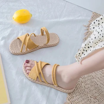 Нови летни обувки 2023 Дамски сандали Плоски Sandalias Mujer тънки ленти Гладиаторски плажни сандали Дамски джапанки Слайдове