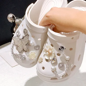 Обувка Charms за Crocs DIY цвете пеперуда кристал верига декорация ключалката Jibz Croc обувки чар аксесоари Детско парти момичета
