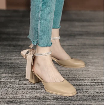 Обувки за жени 2023 Мода пролет и есен Дамски помпи Плътен цвят квадратен пръст низ топчета плитка уста дантела нагоре обувки жени