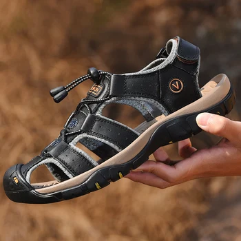 Ретро Сандали от естествена кожа за мъже 2023 Лято Нови мъжки ежедневни обувки Дишащ комфорт Плоски чехли Неплъзгащо се дъно на открито