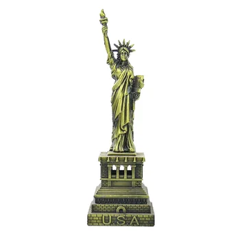Статуята на свободата фигурка орнамент Начало Всекидневна Декор Изкуство Западни дипломиране подаръци Офис настолни занаяти Централна статуя
