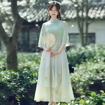 Традиционна китайска рокля Ежедневно дамско облекло Подобрена Cheongsam Топ реколта млад чай изкуство комплект две части костюм фея рокля